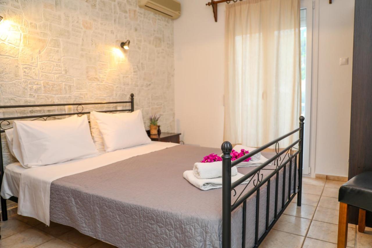 Apartment Fotis Skopelos Town