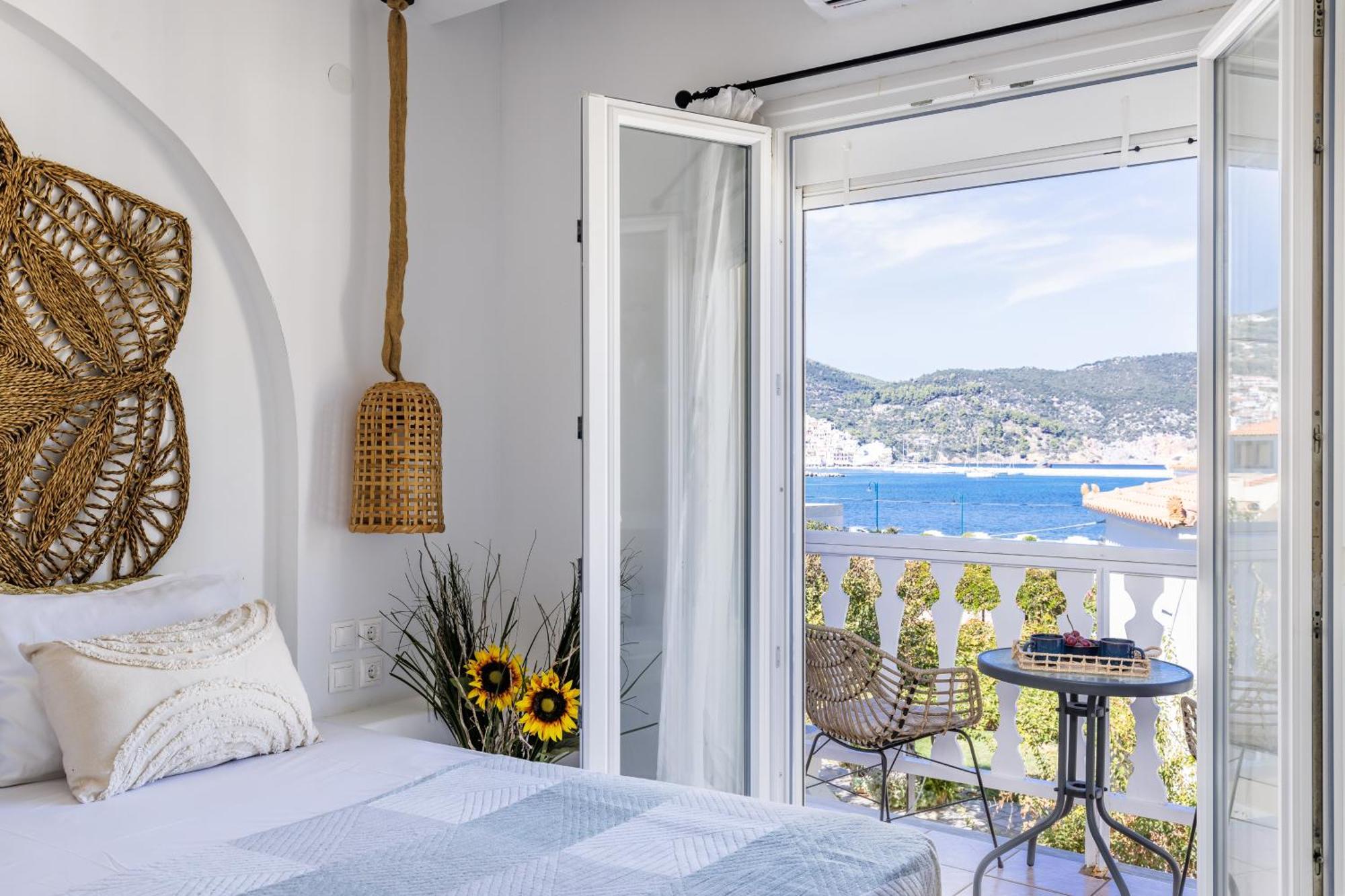 Fotis * Skopelos Town