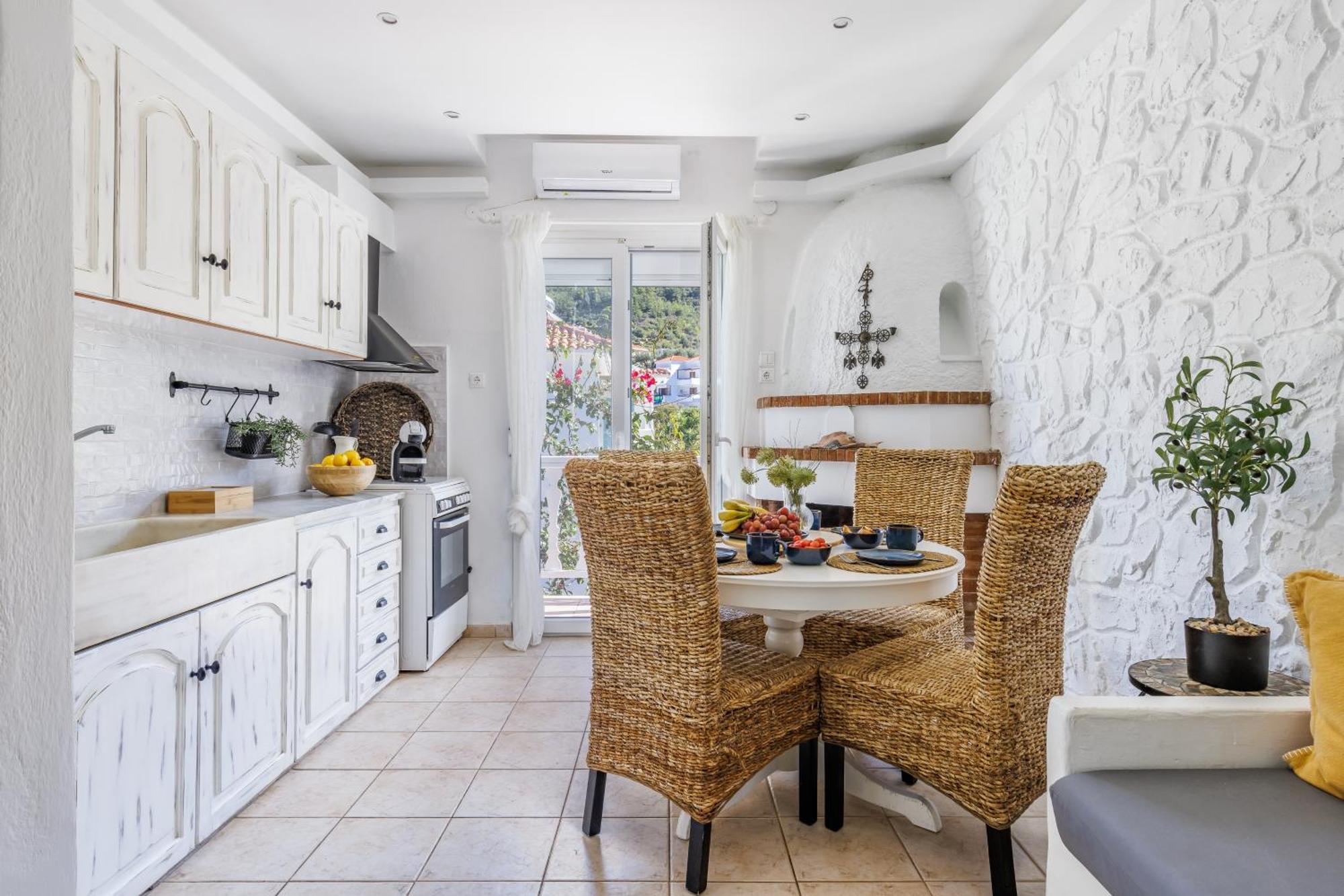 Apartment Fotis *